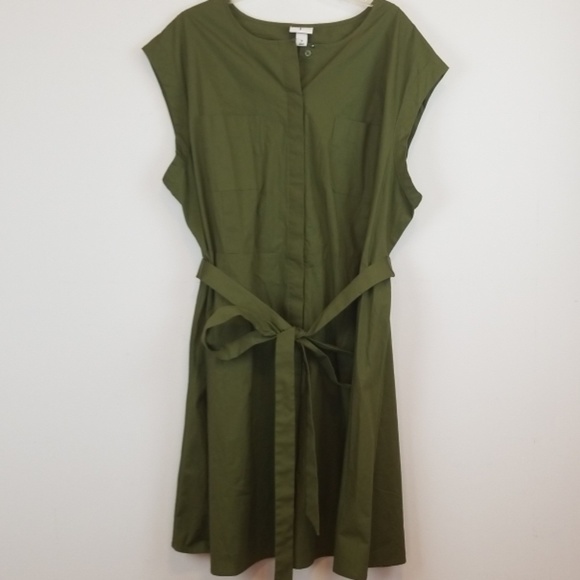 Ava & Viv Dresses & Skirts - Ava & Viv Olive green button down plus size dress Ava & Viv Dresses & Skirts - Ava & Viv Olive green button down plus size dress